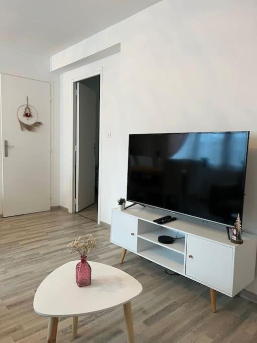Gite La Perle Rose 50 M² Orchies Esterno foto